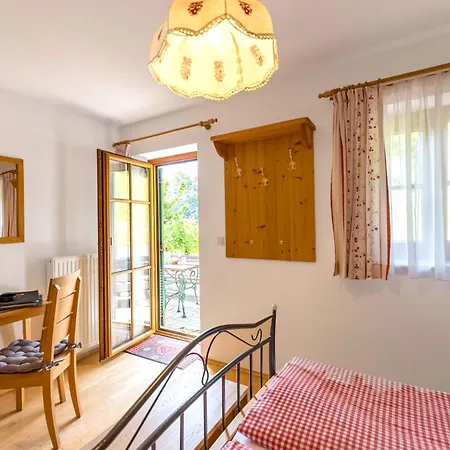 Weingut & Buschenschank Poelzl Großklein