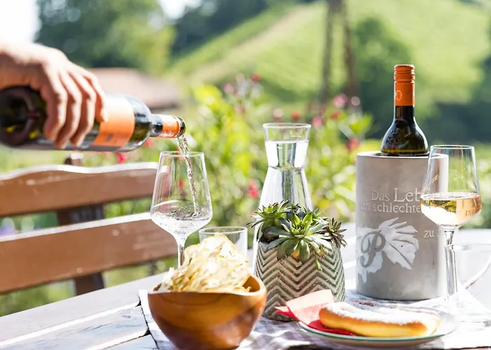 Weingut & Buschenschank Poelzl